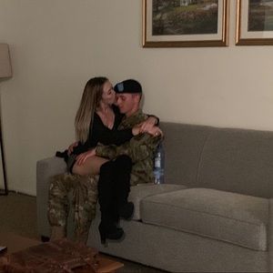 Meet your Posher, Derek